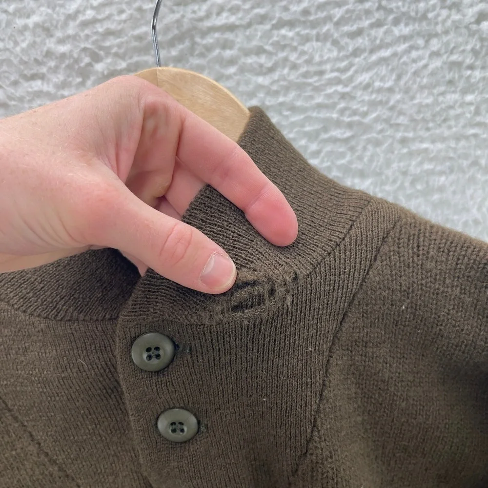 Vintage US Military Sweater Mens Large OD Green Henley Wool 5 Button GI Army
